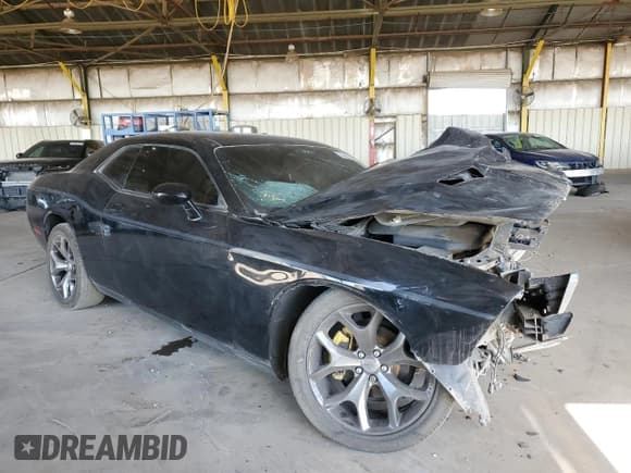 ✅ 2015 Dodge Challenger SXT Plus • VIN: 2C3CDZBG6FH760832 • Lot: 55926084. Wystawiony na Copart z przebiegiem 118 193 mil. Bezpłatny archiwum sprzedaży aukcyjnych z USA i szczegółowy raport historii pojazdu na DreamBid. Zdjęcie 4.