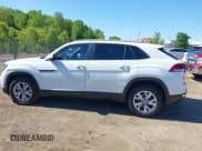 ✅ 2021 Volkswagen Atlas S • VIN: 1V2GC2CAXMC225275 • Lot: 42341121. Listed on IAAI with 79,999 mi. Free auction sales archive from the USA and detailed vehicle history report at DreamBid. Image 14.