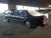 ✅ 1990 Mercedes-Benz 560 • VIN: WDBCA39EXLA503543 • Lot: 83086254. Listed on Copart with 195,635 mi. Free auction sales archive from the USA and detailed vehicle history report at DreamBid. Image 2.