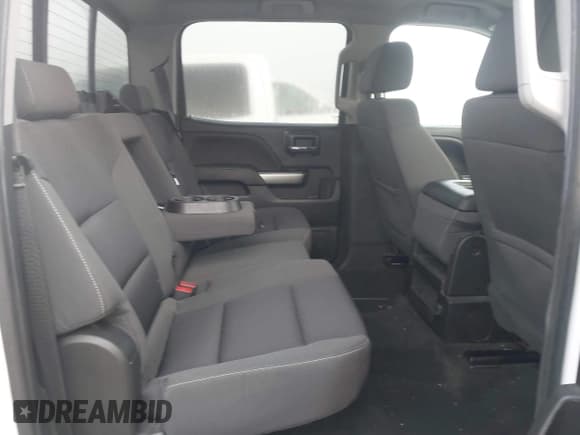 ✅ 2018 Chevrolet Silverado 1500 LT • VIN: 3GCPCREH1JG235884 • Lot: 43688501. Wystawiony na IAAI z przebiegiem 160 696 mil. Bezpłatny archiwum sprzedaży aukcyjnych z USA i szczegółowy raport historii pojazdu na DreamBid. Zdjęcie 8.