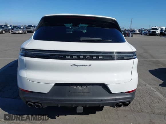 ✅ 2024 Porsche Cayenne S E-Hybrid • VIN: WP1AN2AY3RDA40230 • Lot: 43501413. Listed on IAAI with 16,614 mi. Free auction sales archive from the USA and detailed vehicle history report at DreamBid. Image 16.