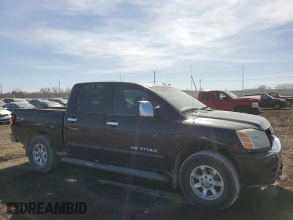 ✅ 2005 Nissan Titan LE • VIN: 1N6BA07B35N523842 • Lot: 47802855. Listed on Copart with 184,980 mi. Free auction sales archive from the USA and detailed vehicle history report at DreamBid. Image 4.