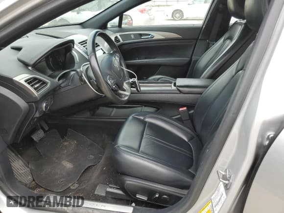 ✅ 2017 Lincoln MKZ Premiere • VIN: 3LN6L5A96HR657016 • Lot: 58348484. Wystawiony na Copart z przebiegiem 66 174 mil. Bezpłatny archiwum sprzedaży aukcyjnych z USA i szczegółowy raport historii pojazdu na DreamBid. Zdjęcie 7.