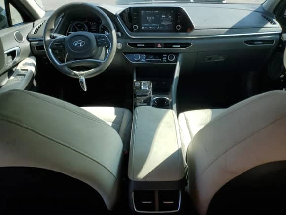 ✅ 2020 Hyundai Sonata Blue • VIN: KMHL24JJ1LA015266 • Лот: 81714165. Опубликован ранее на Copart с пробегом 118 939 миль. Бесплатный доступ к архиву аукционных продаж из США и подробный отчёт об истории автомобиля на DreamBid. Изображение 8.