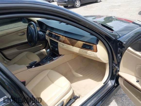 ✅ 2009 BMW 3 Series 328i xDrive • VIN: WBAPK53529A510867 • Lot: 42728329. Listed on IAAI with 180,553 mi. Free auction sales archive from the USA and detailed vehicle history report at DreamBid. Image 5.