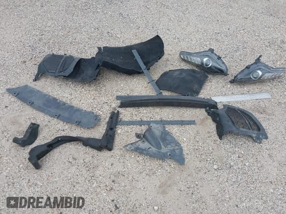 ✅ 2017 Ferrari California T • VIN: ZFF77XJA2H0226113 • Lot: 41445494. Listed on IAAI with 17,032 mi. Free auction sales archive from the USA and detailed vehicle history report at DreamBid. Image 12.