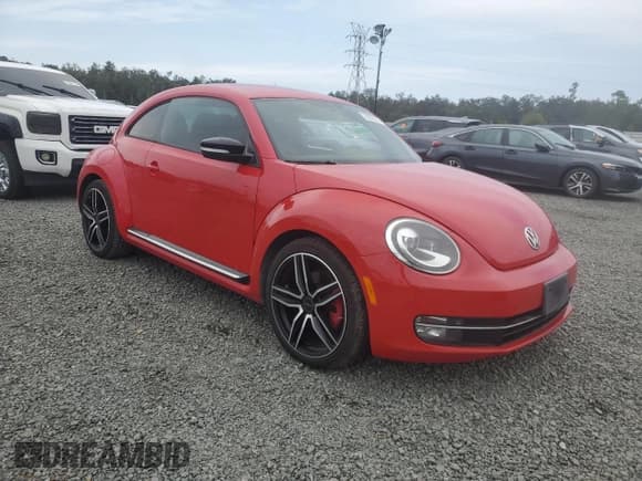 ✅ 2012 Volkswagen Beetle Turbo • VIN: 3VW467AT7CM649911 • Lot: 76279714. Listed on Copart with 117,326 mi. Free auction sales archive from the USA and detailed vehicle history report at DreamBid. Image 4.