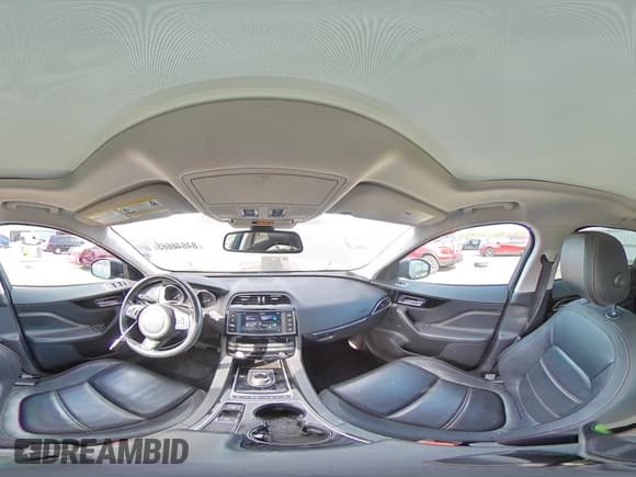 ✅ 2017 Jaguar F-Pace 35t Prestige • VIN: SADCK2BV9HA499757 • Lot: 84646665. Listed on Copart with 95,936 mi. Free auction sales archive from the USA and detailed vehicle history report at DreamBid. Image 16.