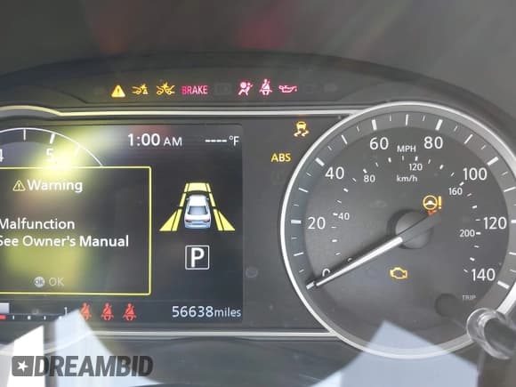 ✅ 2022 Nissan Versa SV • VIN: 3N1CN8EV9NL852832 • Lot: 43142264. Wystawiony na IAAI z przebiegiem 56 638 mil. Bezpłatny archiwum sprzedaży aukcyjnych z USA i szczegółowy raport historii pojazdu na DreamBid. Zdjęcie 7.