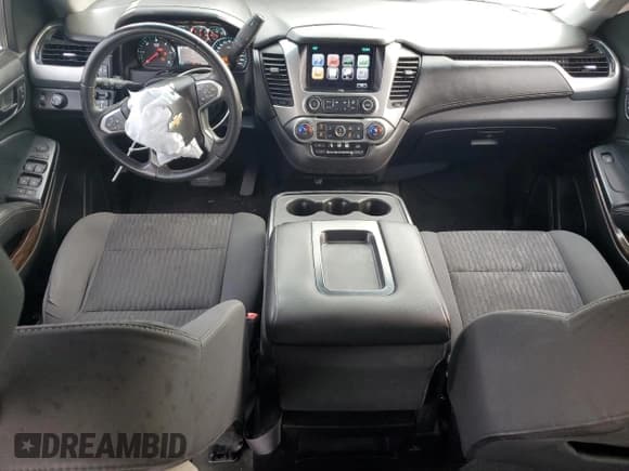 ✅ 2016 Chevrolet Suburban LS • VIN: 1GNSCGEC0GR180640 • Lot: 64640164. Wystawiony na Copart z przebiegiem 175 445 mil. Bezpłatny archiwum sprzedaży aukcyjnych z USA i szczegółowy raport historii pojazdu na DreamBid. Zdjęcie 8.