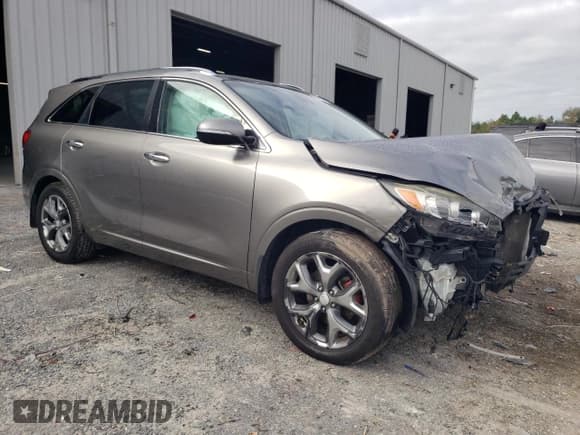 ✅ 2018 Kia Sorento SX • VIN: 5XYPK4A58JG380307 • Lot: 90502665. Listed on Copart with 169,233 mi. Free auction sales archive from the USA and detailed vehicle history report at DreamBid. Image 4.