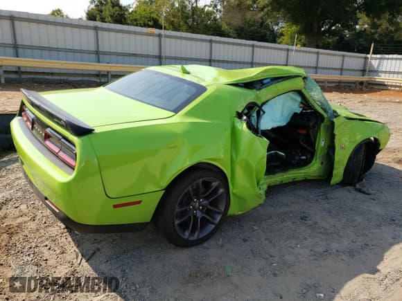 ✅ 2023 Dodge Challenger R/T Scat Pack • VIN: 2C3CDZFJ2PH544595 • Lot: 69497134. Wystawiony na Copart z przebiegiem 9 958 mil. Bezpłatny archiwum sprzedaży aukcyjnych z USA i szczegółowy raport historii pojazdu na DreamBid. Zdjęcie 3.