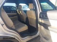 ✅ 2017 Ford Explorer XLT • VIN: 1FM5K8DH8HGA03550 • Lot: 43462149. Wystawiony na IAAI z przebiegiem 160 925 mil. Bezpłatny archiwum sprzedaży aukcyjnych z USA i szczegółowy raport historii pojazdu na DreamBid. Zdjęcie 8.