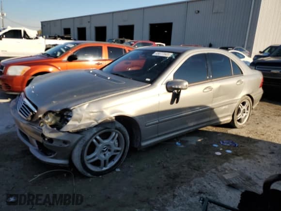 ✅ 2003 Mercedes-Benz C AMG • VIN: WDBRF65JX3F410427 • Lot: 45677345. Wystawiony na Copart z przebiegiem Nie podano. Bezpłatny archiwum sprzedaży aukcyjnych z USA i szczegółowy raport historii pojazdu na DreamBid. Zdjęcie 1.