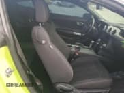 ✅ 2020 Ford Mustang GT • VIN: 1FA6P8CF2L5150158 • Lot: 82580365. Wystawiony na Copart z przebiegiem 76 419 mil. Bezpłatny archiwum sprzedaży aukcyjnych z USA i szczegółowy raport historii pojazdu na DreamBid. Zdjęcie 10.