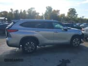 ✅ 2022 Toyota Highlander XLE • VIN: 5TDGZRBH9NS219345 • Лот: 43576999. Опубликован ранее на IAAI с пробегом 44 731 миль. Бесплатный доступ к архиву аукционных продаж из США и подробный отчёт об истории автомобиля на DreamBid. Изображение 13.