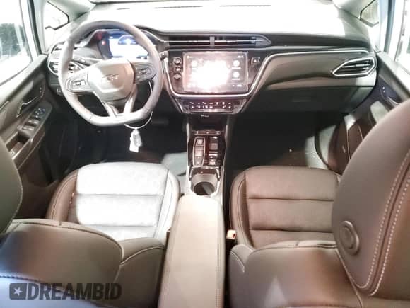 2023 Chevrolet Bolt EV 2LT z VIN 1G1FX6S02P4155795, wystawiony jako Copart lot #37962454 z przebiegiem 3 620 mil mil oraz . Historia ofert i sprzedaży dostępna na DreamBid. Obrazek 8.