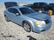 ✅ 2013 Dodge Avenger SE • VIN: 1C3CDZAB1DN687783 • Lot: 82692305. Wystawiony na Copart z przebiegiem 113 632 mil. Bezpłatny archiwum sprzedaży aukcyjnych z USA i szczegółowy raport historii pojazdu na DreamBid. Zdjęcie 4.