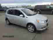 2011 Chevrolet Aveo 2LT z VIN KL1TG6DE6BB169620, wystawiony jako Copart lot #78449754 z przebiegiem 53 990 mil mil oraz Szkoda całkowita • Salvage title. Historia ofert i sprzedaży dostępna na DreamBid. Obrazek 4.