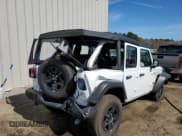 ✅ 2022 Jeep Wrangler Unlimited High Tide • VIN: 1C4HJXDG8NW224766 • Lot: 64814342. Listed on Copart with 5,598 mi. Free auction sales archive from the USA and detailed vehicle history report at DreamBid. Image 9.