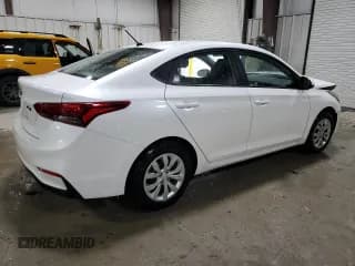 ✅ 2018 Hyundai Accent SEL • VIN: 3KPC24A34JE032675 • Лот: 82822714. Опубликован ранее на Copart с пробегом 24 610 миль. Бесплатный доступ к архиву аукционных продаж из США и подробный отчёт об истории автомобиля на DreamBid. Изображение 3.