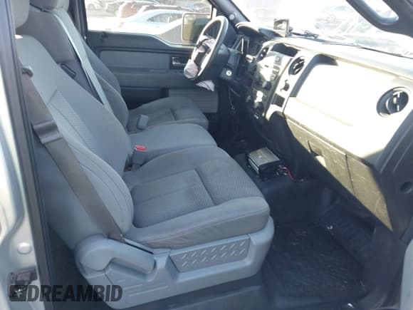 ✅ 2014 Ford F-150 Lariat • VIN: 1FTFW1CT9EFB62699 • Лот: 43613697. Опубликован ранее на IAAI с пробегом 340 000 миль. Бесплатный доступ к архиву аукционных продаж из США и подробный отчёт об истории автомобиля на DreamBid. Изображение 5.