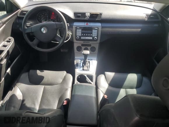 ✅ 2007 Volkswagen Passat • VIN: WVWJK73C17P098311 • Lot: 85863045. Listed on Copart with 109,495 mi. Free auction sales archive from the USA and detailed vehicle history report at DreamBid. Image 8.