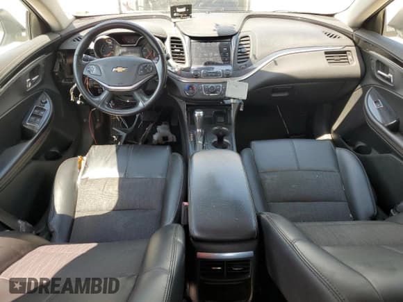 ✅ 2017 Chevrolet Impala LT • VIN: 1G1105SA3HU176092 • Лот: 66539545. Опубликован ранее на Copart с пробегом 205 784 миль. Бесплатный доступ к архиву аукционных продаж из США и подробный отчёт об истории автомобиля на DreamBid. Изображение 8.