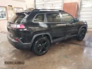 ✅ 2023 Jeep Cherokee Altitude Lux • VIN: 1C4PJMMB3PD106265 • Lot: 41492757. Wystawiony na IAAI z przebiegiem 25 270 mil. Bezpłatny archiwum sprzedaży aukcyjnych z USA i szczegółowy raport historii pojazdu na DreamBid. Zdjęcie 4.