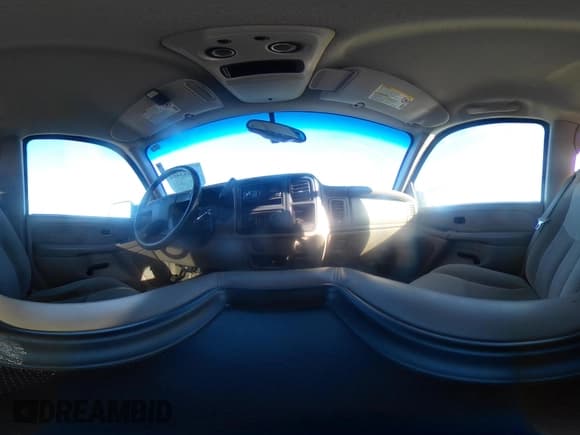 ✅ 2003 Chevrolet Silverado 2500HD LS • VIN: 1GCHK23193F166158 • Lot: 41483404. Wystawiony na IAAI z przebiegiem 238 704 mil. Bezpłatny archiwum sprzedaży aukcyjnych z USA i szczegółowy raport historii pojazdu na DreamBid. Zdjęcie 18.