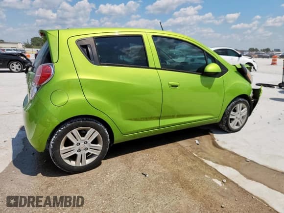 ✅ 2014 Chevrolet Spark LS • VIN: KL8CA6S99EC593395 • Lot: 68393015. Listed on Copart with 106,375 mi. Free auction sales archive from the USA and detailed vehicle history report at DreamBid. Image 3.