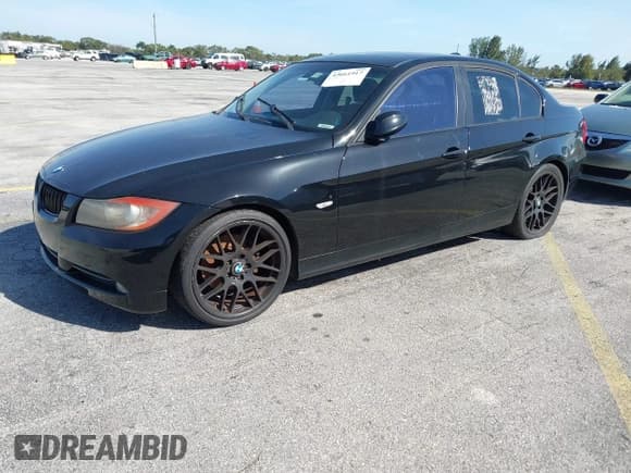 ✅ 2008 BMW 3 Series 328i • VIN: WBAVA33538K054269 • Lot: 43661917. Wystawiony na IAAI z przebiegiem 155 138 mil. Bezpłatny archiwum sprzedaży aukcyjnych z USA i szczegółowy raport historii pojazdu na DreamBid. Zdjęcie 2.