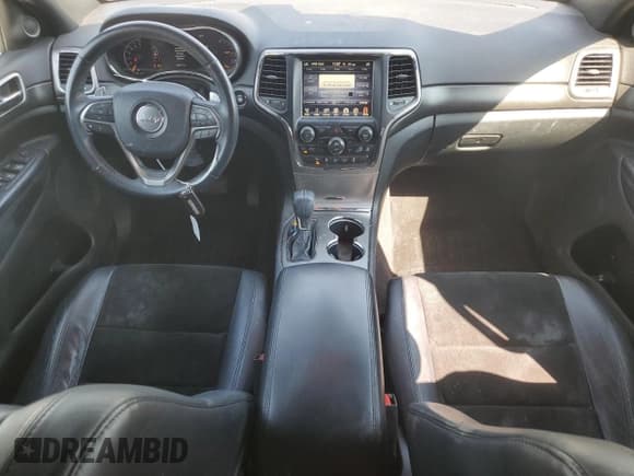 ✅ 2017 Jeep Grand Cherokee Altitude • VIN: 1C4RJFAGXHC750051 • Lot: 80307695. Listed on Copart with 153,277 mi. Free auction sales archive from the USA and detailed vehicle history report at DreamBid. Image 8.