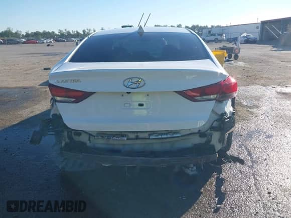 2018 Hyundai Elantra Value Edition с VIN 5NPD84LF1JH267038, выставлен на аукционе IAAI как лот 43446405 с пробегом 181 524 миль миль и . История ставок и продаж доступна на DreamBid. Изображение 17.