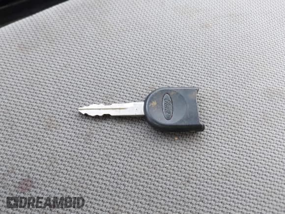 ✅ 2011 Ford F-150 XL • VIN: 1FTEX1EM7BFB69077 • Lot: 41479180. Listed on IAAI with 176,288 mi. Free auction sales archive from the USA and detailed vehicle history report at DreamBid. Image 11.