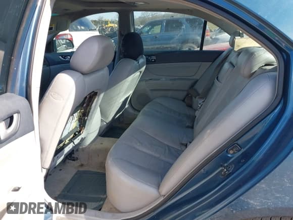 ✅ 2006 Hyundai Sonata GLS • VIN: 5NPEU46F26H045546 • Лот: 41385960. Опубликован ранее на IAAI с пробегом 171 264 миль. Бесплатный доступ к архиву аукционных продаж из США и подробный отчёт об истории автомобиля на DreamBid. Изображение 8.