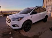 ✅ 2019 Ford Escape SE • VIN: 1FMCU0GDXKUA64502 • Lot: 92849335. Wystawiony na Copart z przebiegiem 167 449 mil. Bezpłatny archiwum sprzedaży aukcyjnych z USA i szczegółowy raport historii pojazdu na DreamBid. Zdjęcie 1.