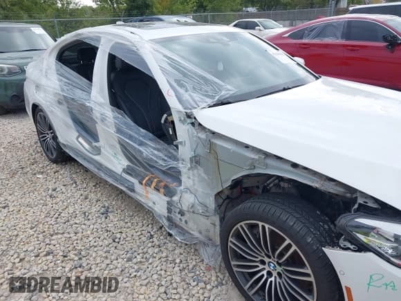 ✅ 2020 BMW 5 Series 540i xDrive • VIN: WBAJS3C09LWW77557 • Лот: 43130416. Опубликован ранее на IAAI с пробегом 78 579 миль. Бесплатный доступ к архиву аукционных продаж из США и подробный отчёт об истории автомобиля на DreamBid. Изображение 6.