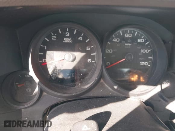 ✅ 2010 Chevrolet Silverado 1500 Work Truck • VIN: 1GCPCPEA4AZ136919 • Lot: 43531485. Listed on IAAI with 166,791 mi. Free auction sales archive from the USA and detailed vehicle history report at DreamBid. Image 7.