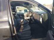 ✅ 2015 Chevrolet Silverado 2500HD LT • VIN: 1GC1KVEG9FF102081 • Лот: 43846233. Опубликован ранее на IAAI с пробегом 117 900 миль. Бесплатный доступ к архиву аукционных продаж из США и подробный отчёт об истории автомобиля на DreamBid. Изображение 5.