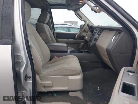 ✅ 2007 Ford Expedition Max XLT • VIN: 1FMFK16537LA27033 • Лот: 41695330. Опубликован ранее на IAAI с пробегом 247 210 миль. Бесплатный доступ к архиву аукционных продаж из США и подробный отчёт об истории автомобиля на DreamBid. Изображение 5.