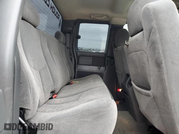 ✅ 2006 Chevrolet Silverado 1500 LT1 • VIN: 1GCEC19T26Z200883 • Лот: 49332275. Опубликован ранее на Copart с пробегом 138 120 миль. Бесплатный доступ к архиву аукционных продаж из США и подробный отчёт об истории автомобиля на DreamBid. Изображение 10.