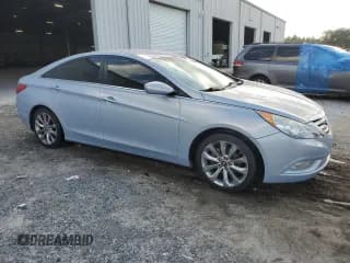 ✅ 2013 Hyundai Sonata SE • VIN: 5NPEC4ACXDH599141 • Lot: 75869174. Wystawiony na Copart z przebiegiem 268 078 mil. Bezpłatny archiwum sprzedaży aukcyjnych z USA i szczegółowy raport historii pojazdu na DreamBid. Zdjęcie 4.