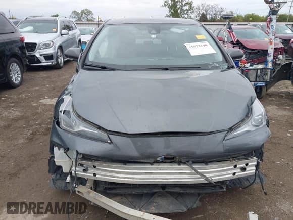 ✅ 2022 Toyota Prius LE • VIN: JTDKAMFU6N3168268 • Lot: 43573240. Wystawiony na IAAI z przebiegiem 91 007 mil. Bezpłatny archiwum sprzedaży aukcyjnych z USA i szczegółowy raport historii pojazdu na DreamBid. Zdjęcie 13.