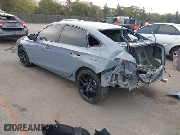 ✅ 2024 Honda Civic Si • VIN: 2HGFE1E56RH475961 • Lot: 43492261. Wystawiony na IAAI z przebiegiem 24 113 mil. Bezpłatny archiwum sprzedaży aukcyjnych z USA i szczegółowy raport historii pojazdu na DreamBid. Zdjęcie 3.