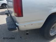 ✅ 1993 Chevrolet Silverado 1500 • VIN: 2GCEC19K5P1210180 • Lot: 42658583. Wystawiony na IAAI z przebiegiem 238 044 mil. Bezpłatny archiwum sprzedaży aukcyjnych z USA i szczegółowy raport historii pojazdu na DreamBid. Zdjęcie 14.