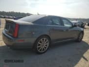 ✅ 2007 Cadillac STS-V • VIN: 1G6DX67D670147459 • Lot: 43378155. Wystawiony na Copart z przebiegiem 134 261 mil. Bezpłatny archiwum sprzedaży aukcyjnych z USA i szczegółowy raport historii pojazdu na DreamBid. Zdjęcie 3.