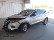 ✅ 2021 Nissan Rogue SV • VIN: JN1BJ1BV3MW320956 • Lot: 43288693. Wystawiony na IAAI z przebiegiem 40 621 mil. Bezpłatny archiwum sprzedaży aukcyjnych z USA i szczegółowy raport historii pojazdu na DreamBid. Zdjęcie 17.