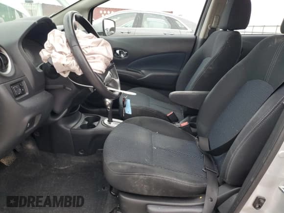 ✅ 2015 Nissan Note S • VIN: 3N1CE2CP9FL389660 • Lot: 93006005. Listed on Copart with 216,371 mi. Free auction sales archive from the USA and detailed vehicle history report at DreamBid. Image 7.