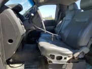 ✅ 2013 Ford F-150 XL • VIN: 1FTMF1CM9DKG17301 • Lot: 52807415. Wystawiony na Copart z przebiegiem 212 142 mil. Bezpłatny archiwum sprzedaży aukcyjnych z USA i szczegółowy raport historii pojazdu na DreamBid. Zdjęcie 7.